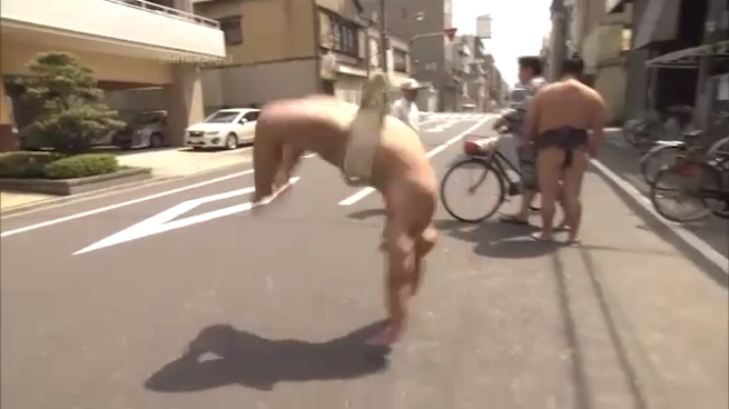 NHK-Sumopedia: Basic Sumo Training 相撲