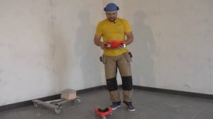 Строительные наколенники на колесах DLT Knee Pads - лучшая замена кресла плиточника