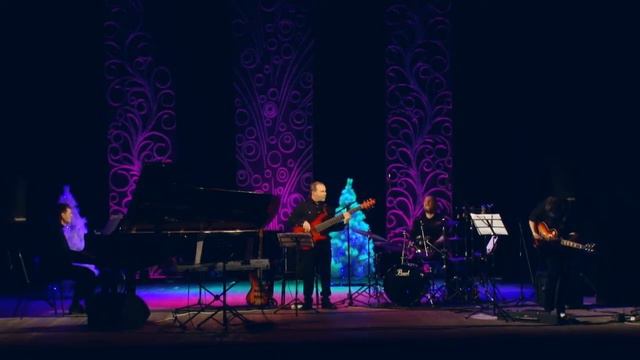 "А Снег Идет" (А.Эшпай) Сергей Шишков смотреть онлайн