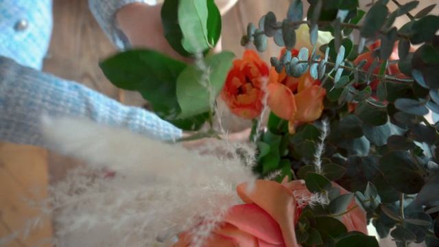 Как собрать композицию на 100% натуральной флористической пене от компании "Agra-Wool International смотреть онлайн