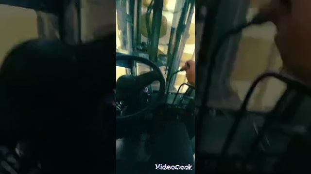 водитель вилочного погрузчика смотреть онлайн