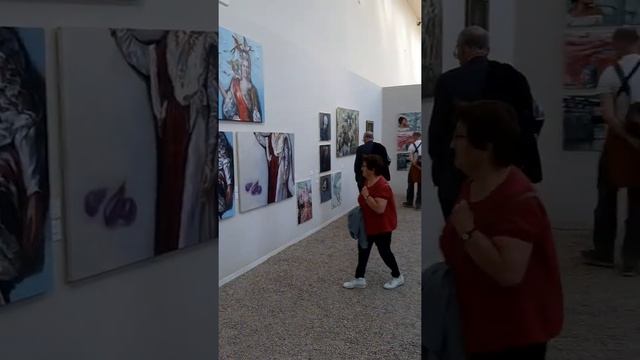 Картинная галерея в Люксембургском парке в Париже смотреть онлайн