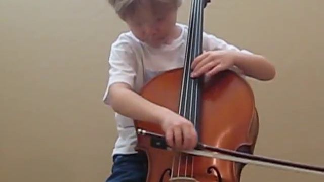 Keenan playing Bourrees 1 and 2 from Suite in C by J.S. Bach (Suzuki cello book 7) смотреть онлайн