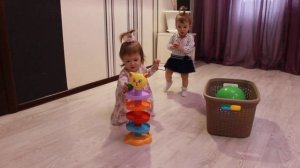 Развитие ребенка в 1 год и 2 месяца. Что умеет ребенок в 1 год и 2 месяца/Child 1year 2month.