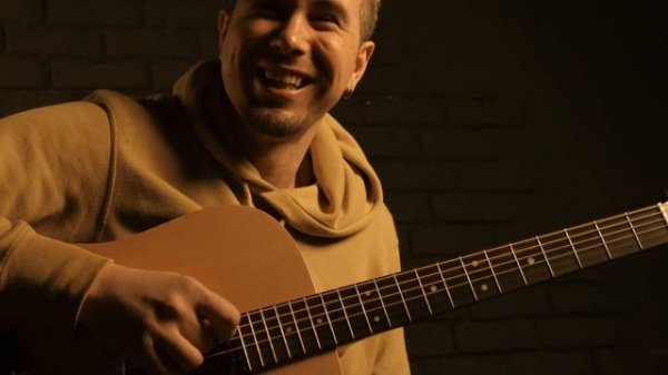 Макс Емец - Studio Time - ставим аккорды с роботизированным протезом