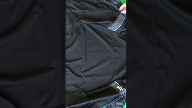 большого размера мужской спортивный костюм смотреть онлайн