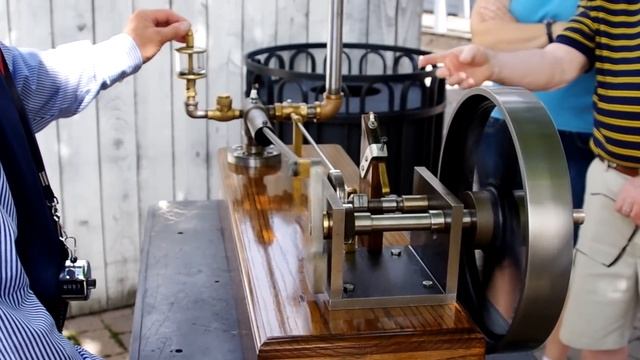 Henry Ford's First Engine смотреть онлайн