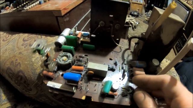 Разбор телевизора Рубин (51тц-346) на цветные и драг металлы!!! смотреть онлайн