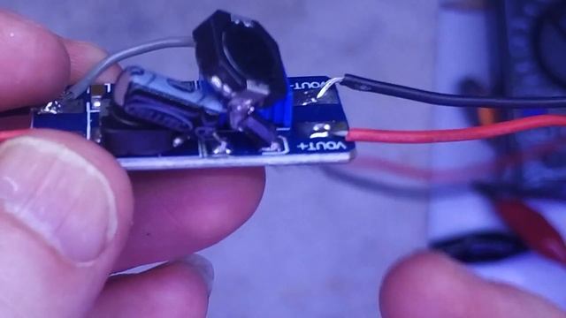 Hiçbir yerde yok! Mt3608 voltaj düşürme özelliği eklenmesi. How the make buck convertor with mt3608 смотреть онлайн