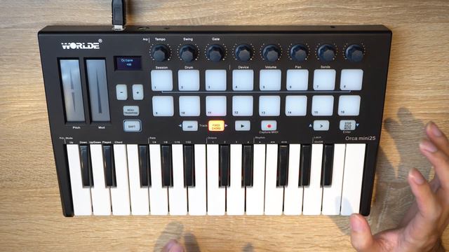 Review Worlde Orca Mini 25, Midi Controller Mirip Launckey Mini