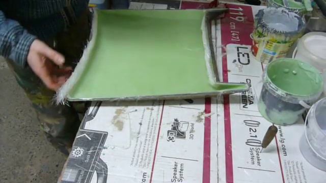 Обрезка краёв изделия в матрице смотреть онлайн