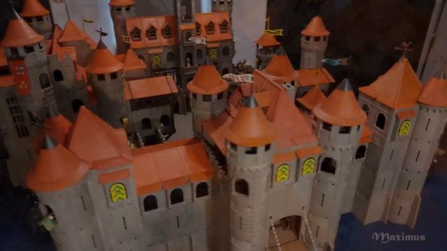 Big vintage Playmobil medieval castle diorama final video смотреть онлайн