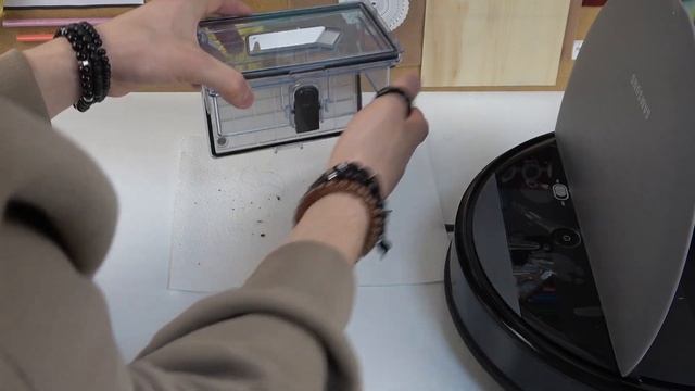 Как почистить фильтр SAMSUNG VR05R503PWG? / Очистка фильтра SAMSUNG VR05R503PWG? смотреть онлайн