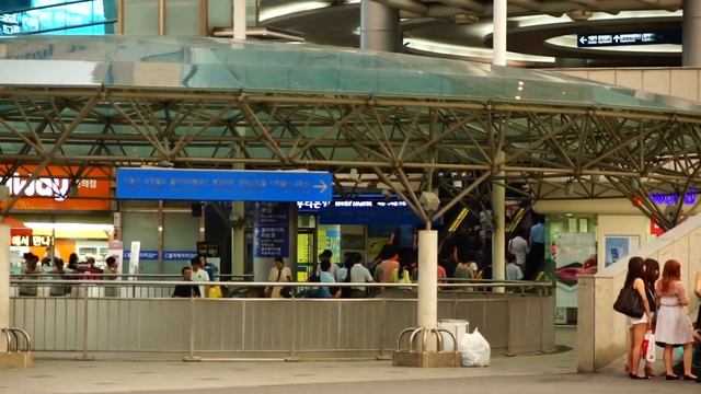 Сеульский вокзал (Seoul Station , 서울 역 ) . смотреть онлайн