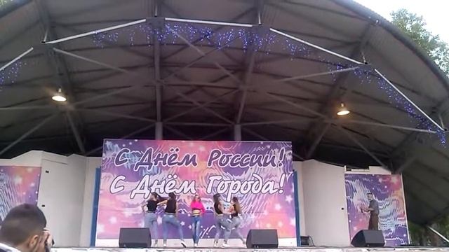 Антонина Шевченко - На стиле (День Города 2017 Юрга. Время и Стекло) смотреть онлайн