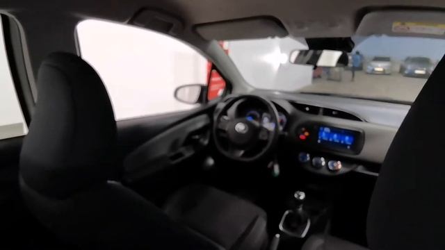 Såld! SMG37F, Toyota Yaris 1,5 Manuell Active Smartphone Integration смотреть онлайн