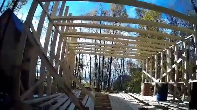 Строительство каркасного дома.День 7.Лаги под 2_й этаж. смотреть онлайн