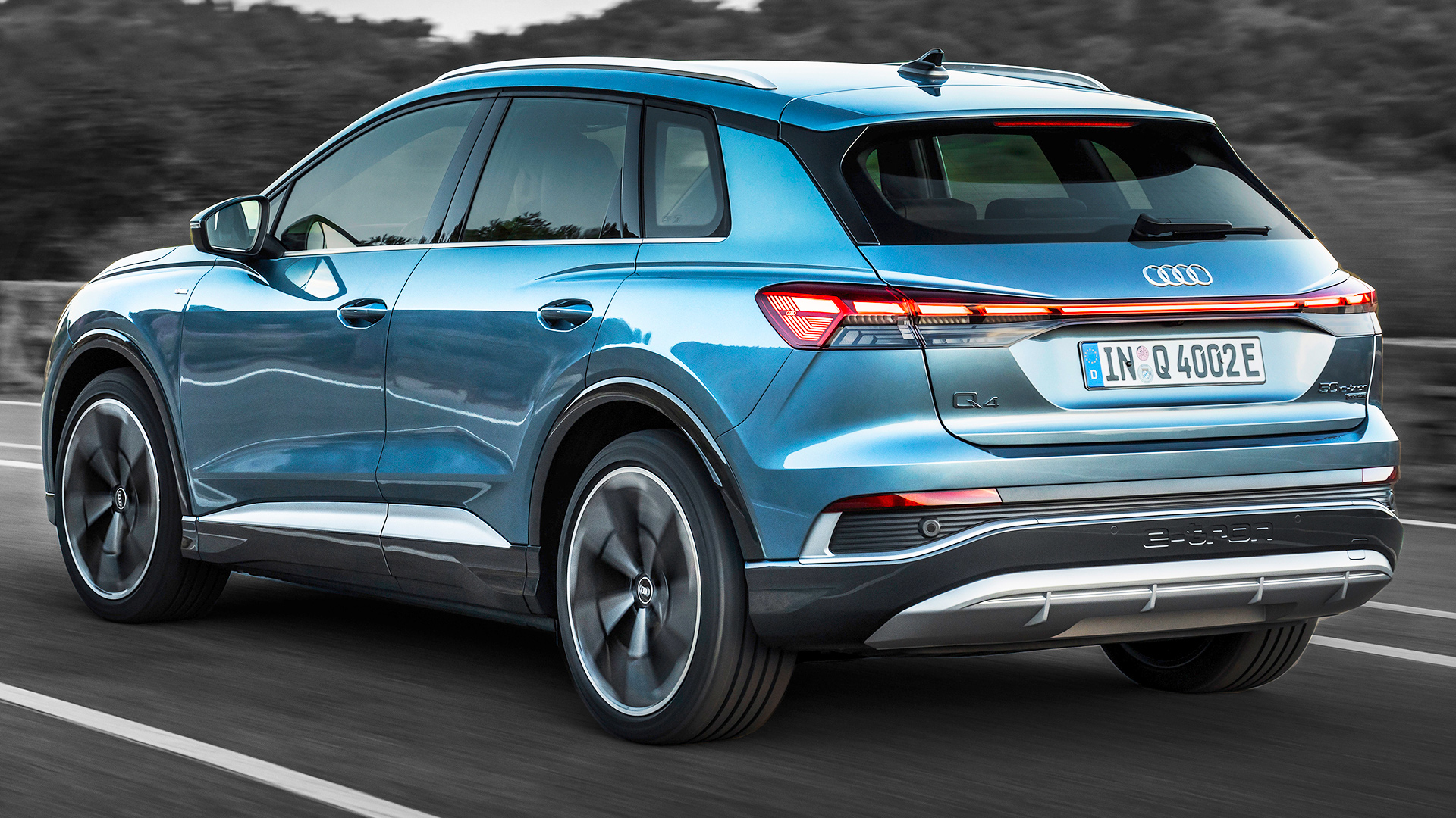 ?Audi Q4 Sportback e-tron 2022 - Интерьер, Экстерьер. смотреть онлайн