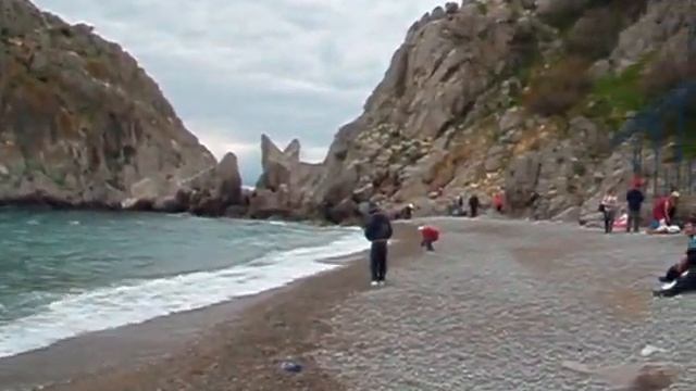 Крым. Майские. Пляж в Симеизе у Дивы. смотреть онлайн