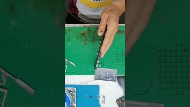 Проклейка дисплея,замена дисплея своими руками. смотреть онлайн