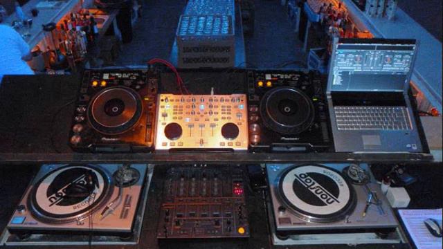 DjGloufi mix vale kardia mou k loipaaaaaaa смотреть онлайн
