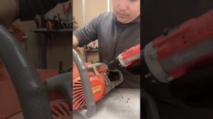 Как поменять топливные патрубки на бензопиле???