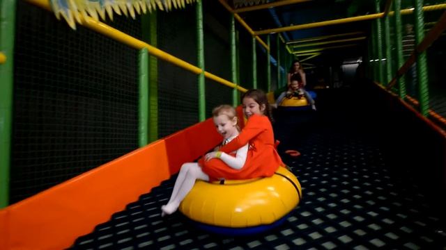 Чисто детский центр Матвею 6 лет..было супер !!! смотреть онлайн