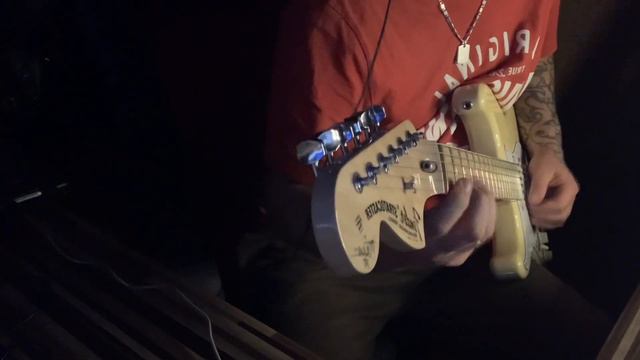 #fender #malmsteen #guitar #tiktokviral #fypシ #youtubenews #improvisation #guitarplayer смотреть онлайн