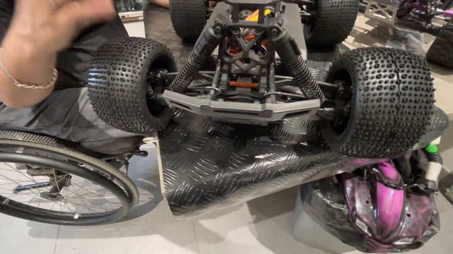 Hpi savageX flux смотреть онлайн