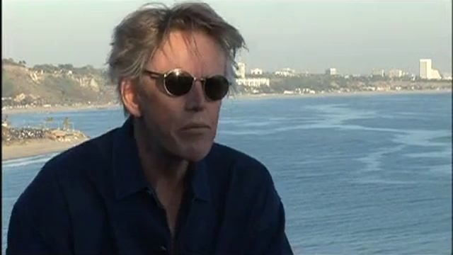 Gary Busey Directs His Own Interview смотреть онлайн