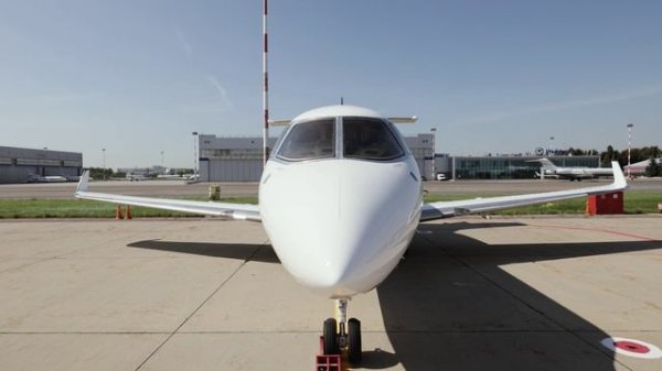 Hawker 850XP RA-02730 Weltall-avia Airlines