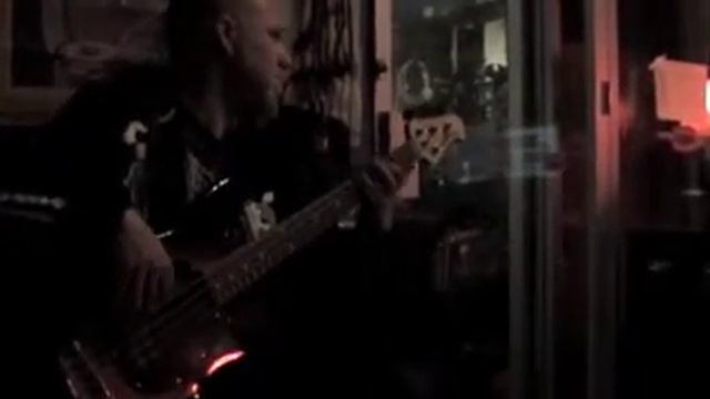 Ownkind some metal type bass tracking смотреть онлайн