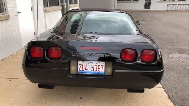 1993 Chevrolet Corvette - SUPER CLEAN - LOW MILES - MANUAL TRANS - смотреть онлайн