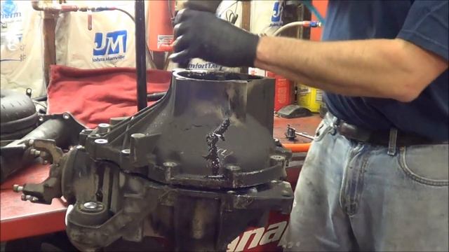 GM 8.25 IFS front diff rebuild part 1 смотреть онлайн