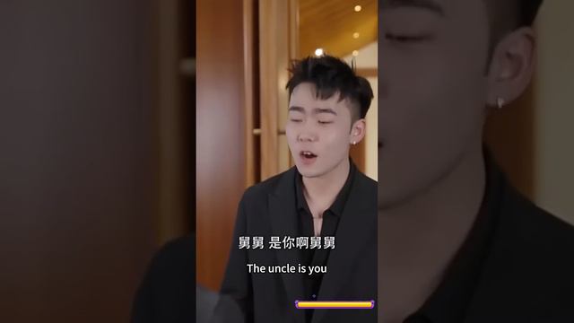 萌娃為救媽咪從20年後穿越過來，給她找了個全城最危險的首富總裁當老公！萌娃知道總裁爹地從小就暗戀媽咪，一路神助攻！#熱播短劇#霸道總裁#萌娃#甜寵#chinesedramaengsub смотреть онлайн