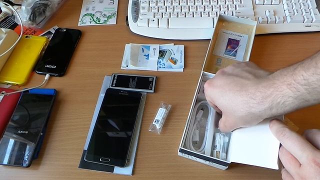 SiA. SAMSUNG NOTE 4-двапоковка или плафон возврощ! смотреть онлайн