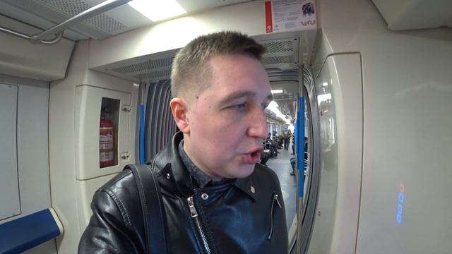 VLOG: Встреча по работе // Друзья семьи // Неожиданный подарок смотреть онлайн