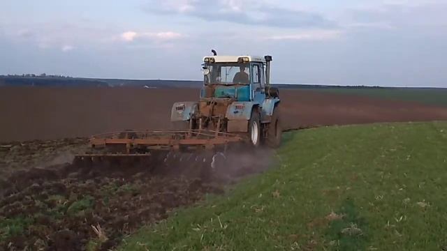 Дискуєм поле 21.04.2021. ХТЗ 17221 і БДП. смотреть онлайн