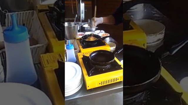 how to make a simple omelette part2 смотреть онлайн