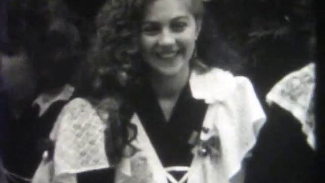 Последний звонок 30 школы г. Чернигова 1990 год смотреть онлайн