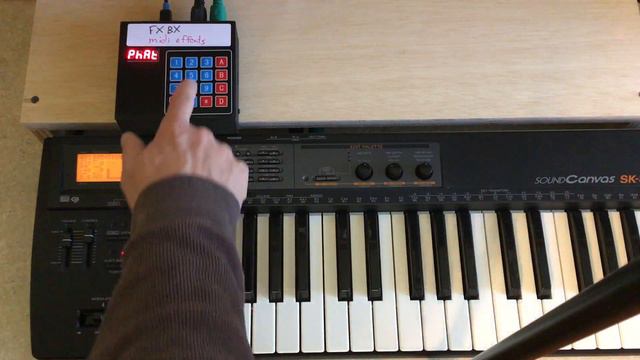 FXBX MIDI Multieffects Prototype смотреть онлайн