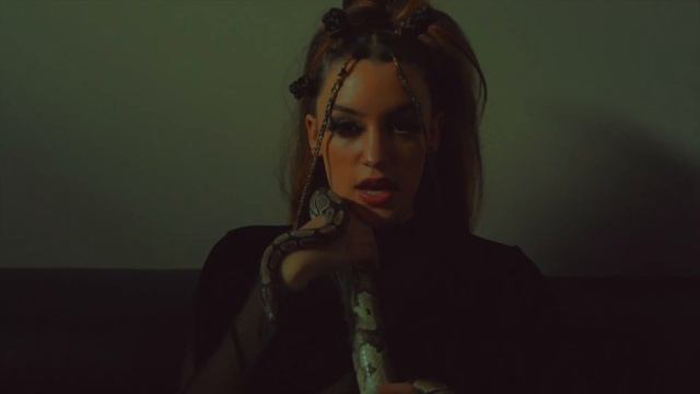 Curse of Medusa | Canon EOS R6 Music Video in Seattle Color Corrected & Color Graded 1080P 30FPS смотреть онлайн