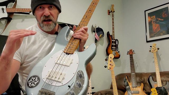 Ernie Ball Music Man Stingray Special HH Review смотреть онлайн