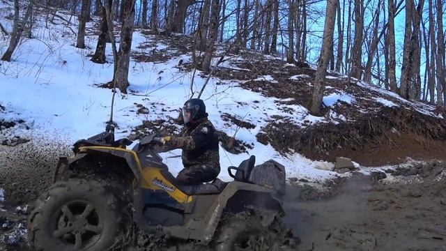 "ЛЕДОВАЯ БИТВА" поломали РМ 800UTV и CF MOTO Z8. Короткая, но классная покатушка. Смотреть до конц смотреть онлайн
