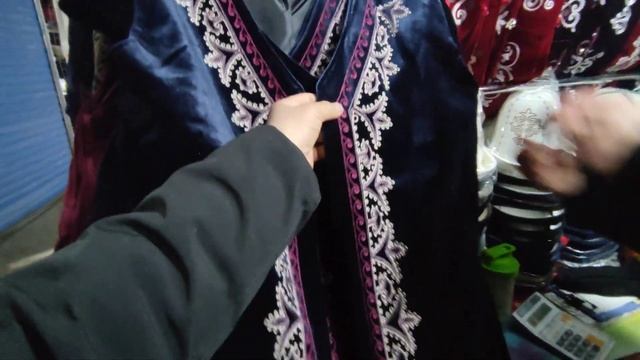Улуттук кийимдер .Чыптама чапан накитка камзир Дордой Базар смотреть онлайн
