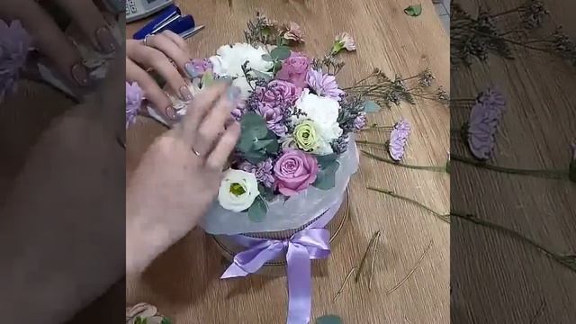 Шляпная коробка с лавандовыми цветами ???? смотреть онлайн