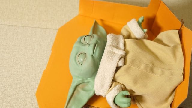Малыш Йода Аниматроник Hasbro смотреть онлайн