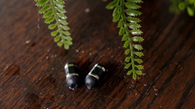 Să fie într-un ceas... cu CĂȘTI?!?Trebuie să vezi ca să crezi asta! смотреть онлайн