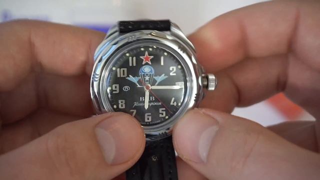 Vostok Komandirskie "Paratrooper" Unboxing and Overview смотреть онлайн