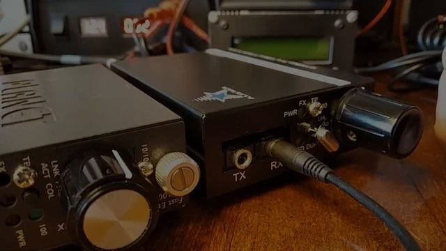 "MICRO-40" "MICRO-20" Работа простейшей радиостанции на приём. смотреть онлайн